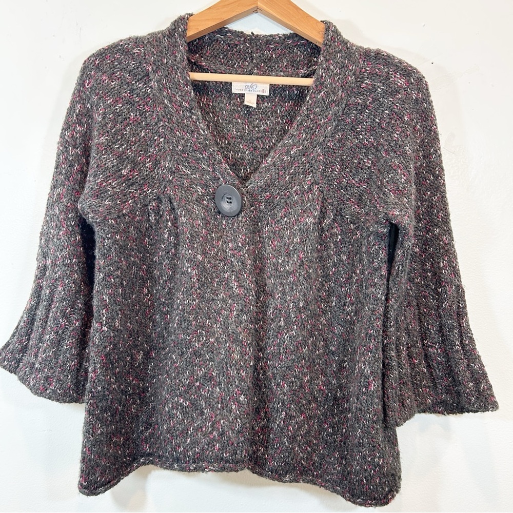 So Wear It Declare It Speckled Large Gray and Pink Flared Cardigan Jumbo Button